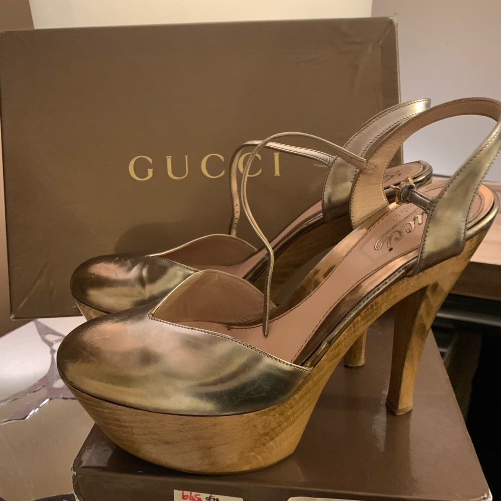 Gucci platform sandal